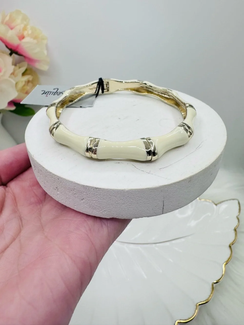 Sequin Cream Bamboo Style Hinged Bangle Bracelet Gold Tone Elegant